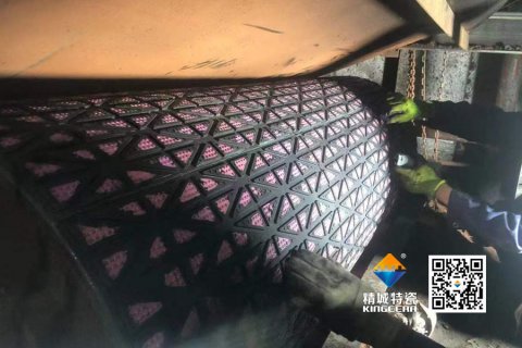 【案例】1066vip威尼斯官网陶瓷滚筒包胶：火电输煤系统耐磨十年验证